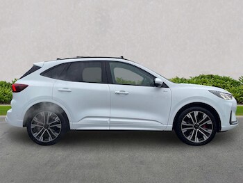 Used Ford Kuga 2025 for sale - 77789527: Photo