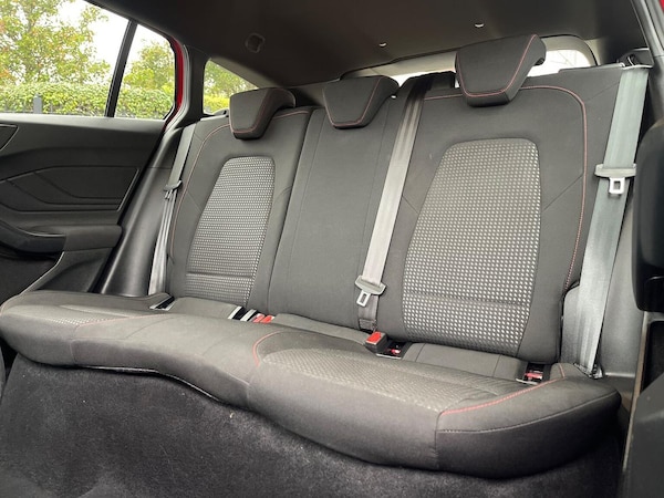 Used Ford Focus 2023 for sale - 76273506: Photo 16