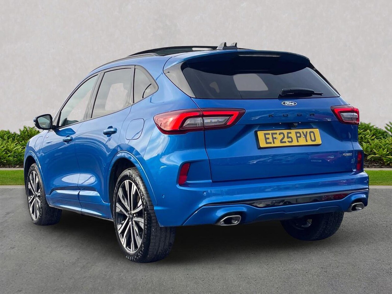 Used Ford Kuga 2025 for sale - 77802108: Photo 2