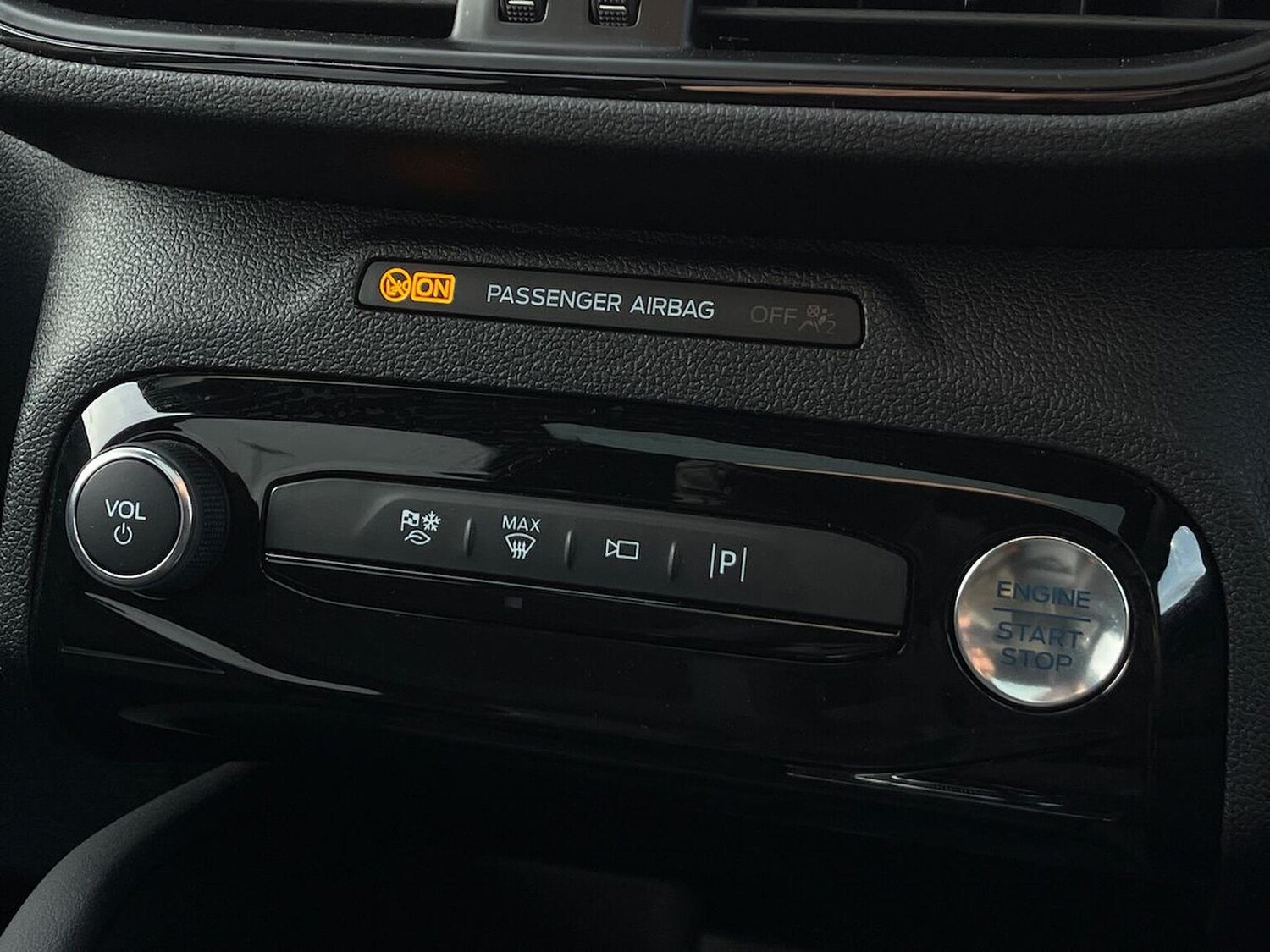 Used Ford Kuga 2025 for sale - 77802108: Photo 25