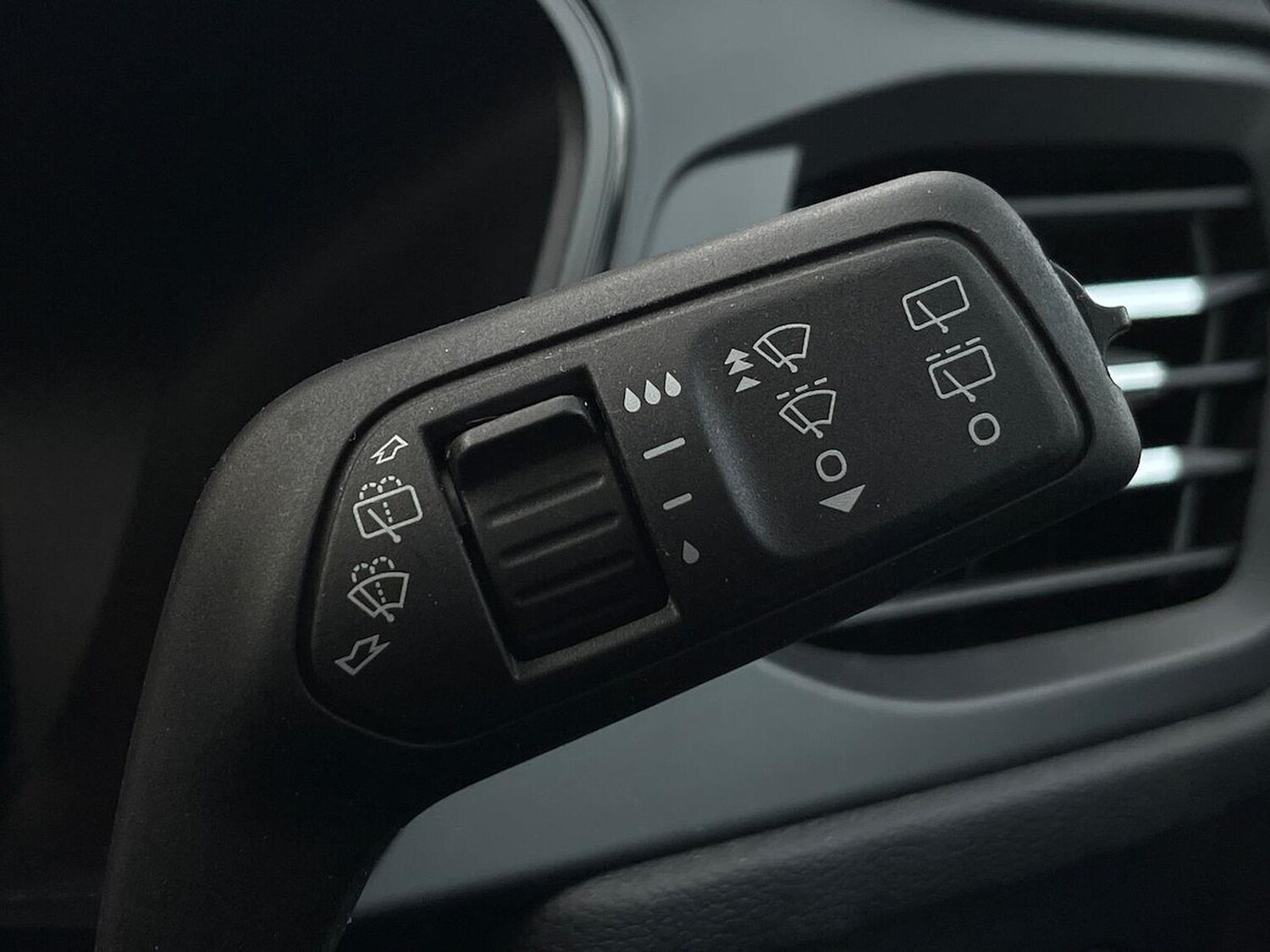 Used Ford Kuga 2025 for sale - 77802108: Photo 29