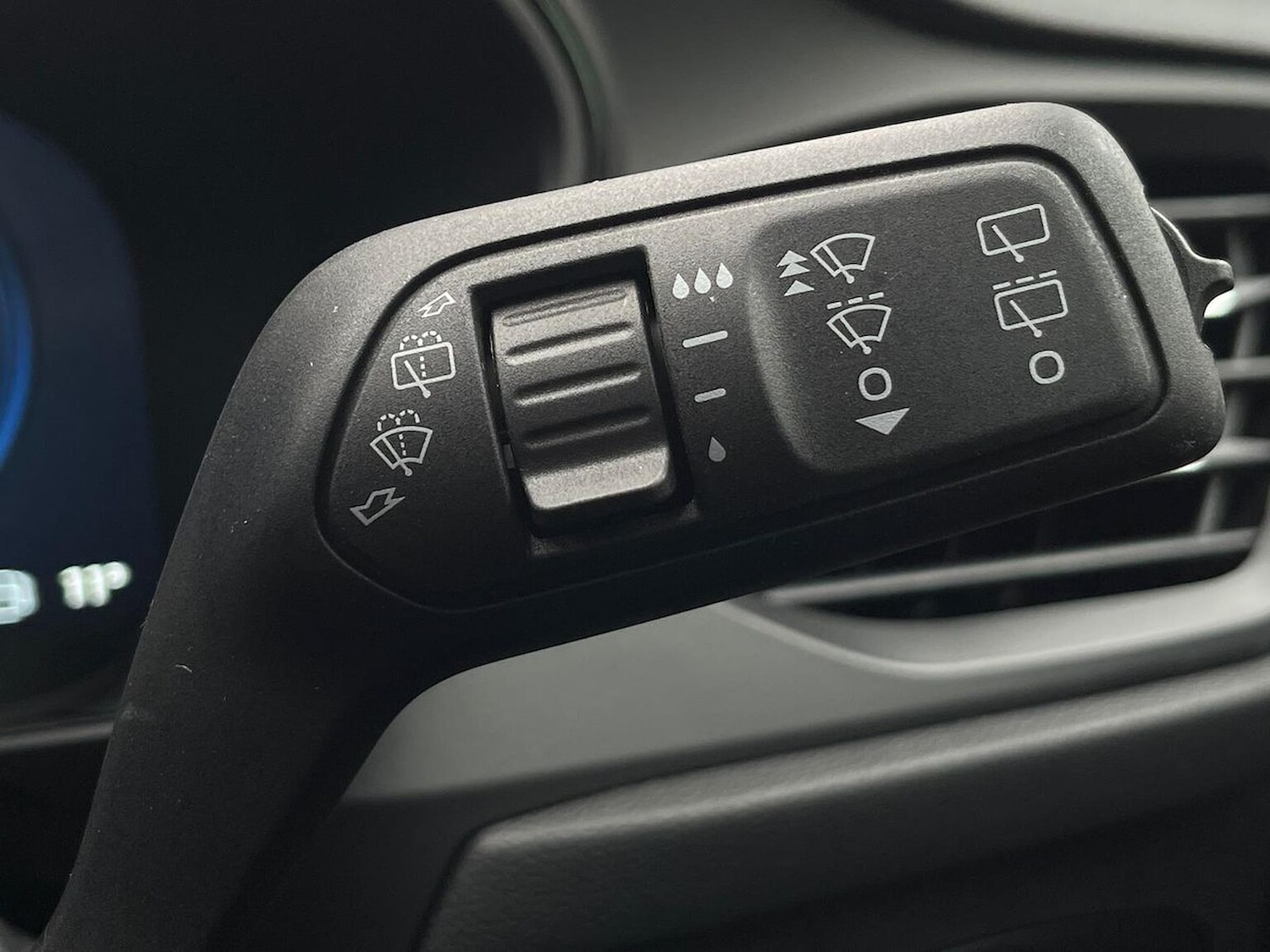 Used Ford Focus 2025 for sale - 76559810: Photo 29