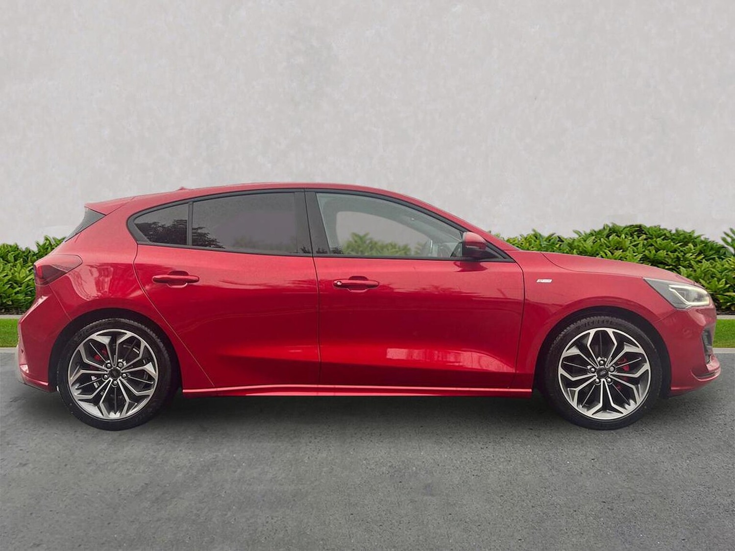 Used Ford Focus 2025 for sale - 76559810: Photo 3