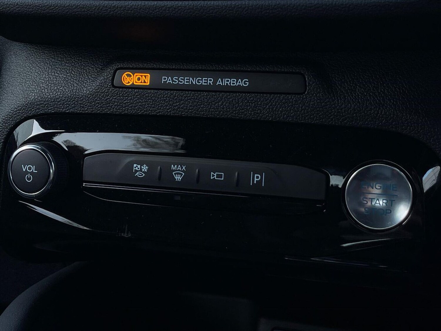 Used Ford Kuga 2025 for sale - 78194327: Photo 27