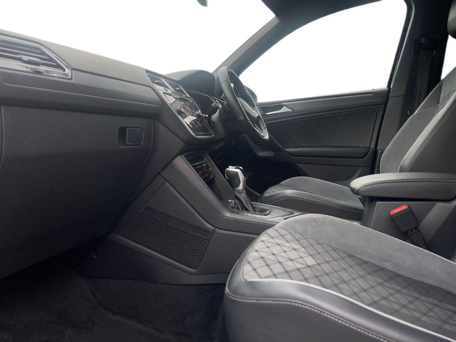 Used Volkswagen Tiguan Allspace 2024 for sale - 78194353: Photo 9