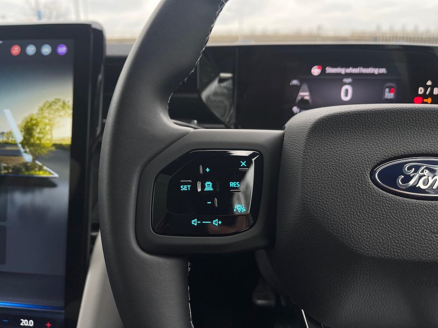 Used Ford Explorer 2024 for sale - 77488922: Photo 26