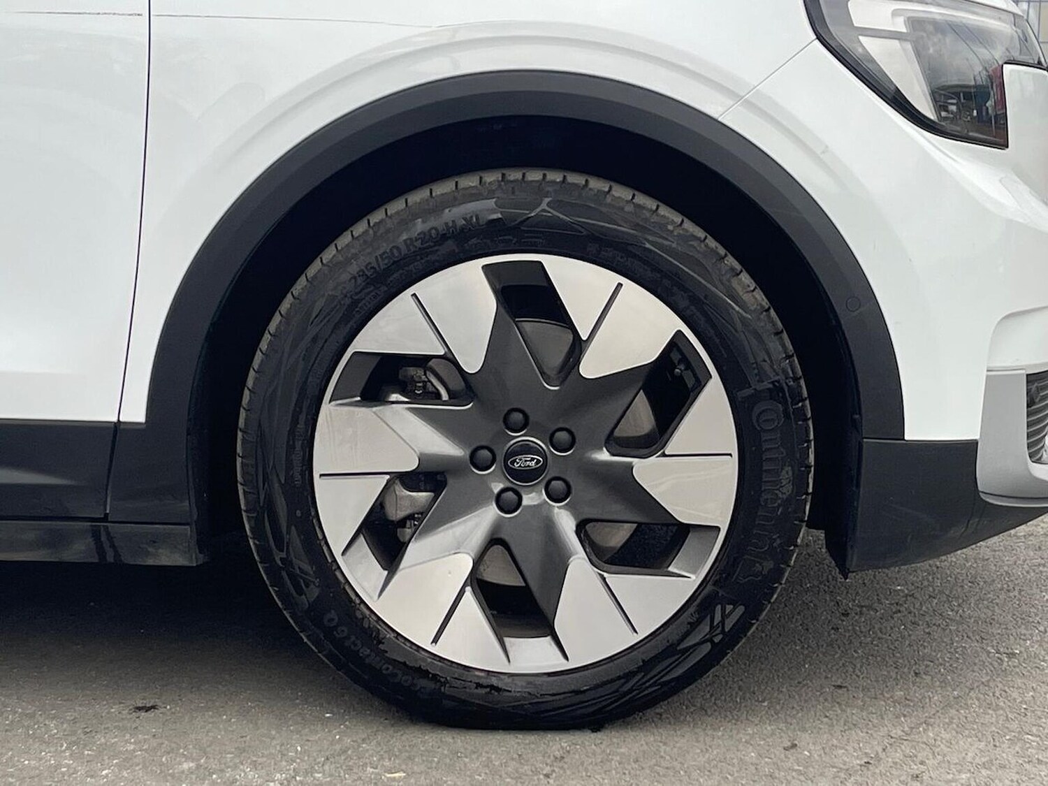 Used Ford Explorer 2024 for sale - 77488922: Photo 6