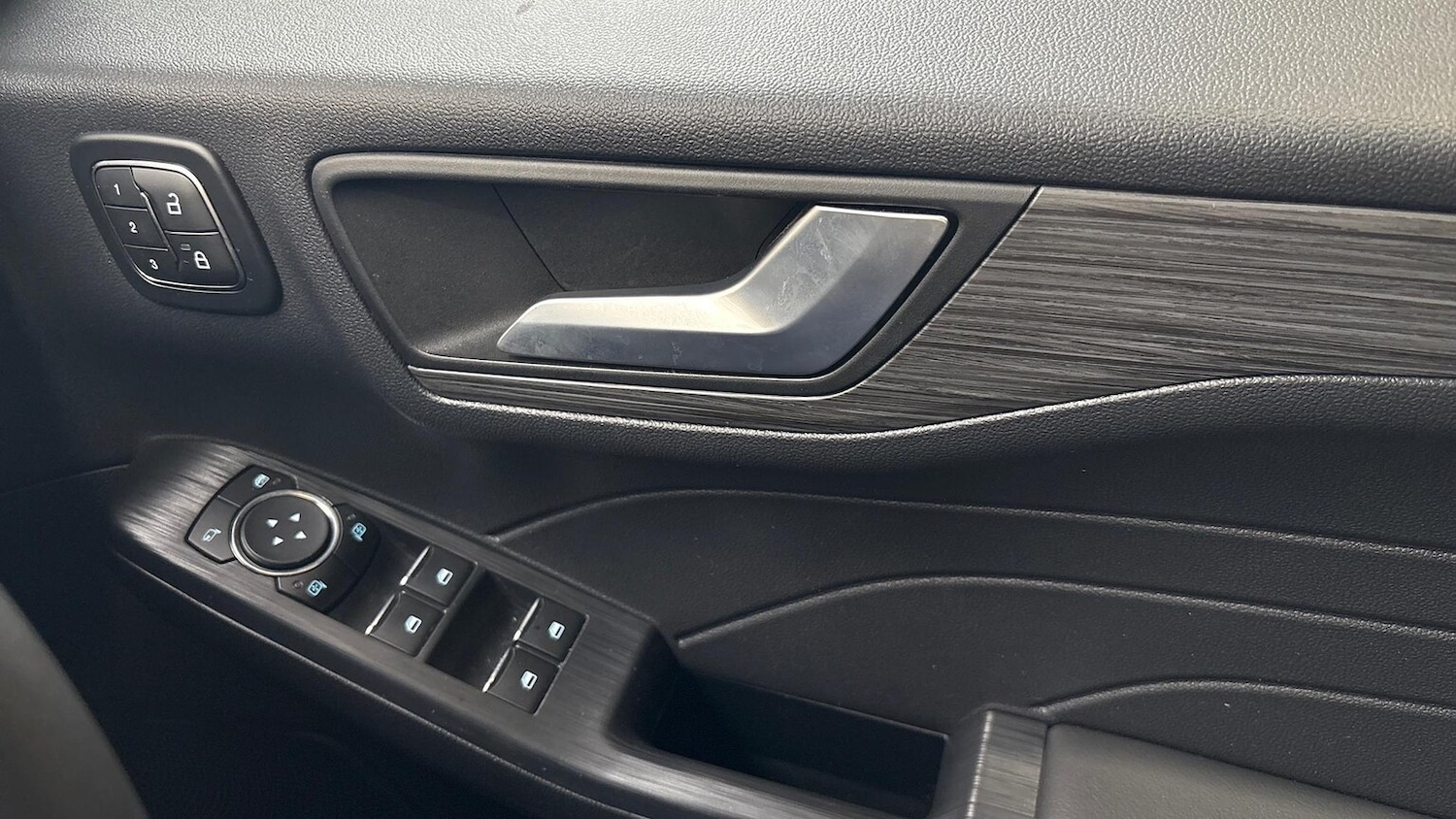 Used Ford Kuga 2025 for sale - 76591403: Photo 25