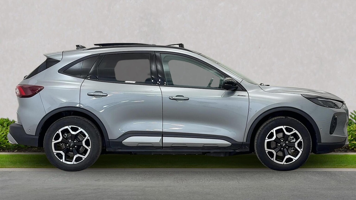 Used Ford Kuga 2025 for sale - 76591403: Photo 3