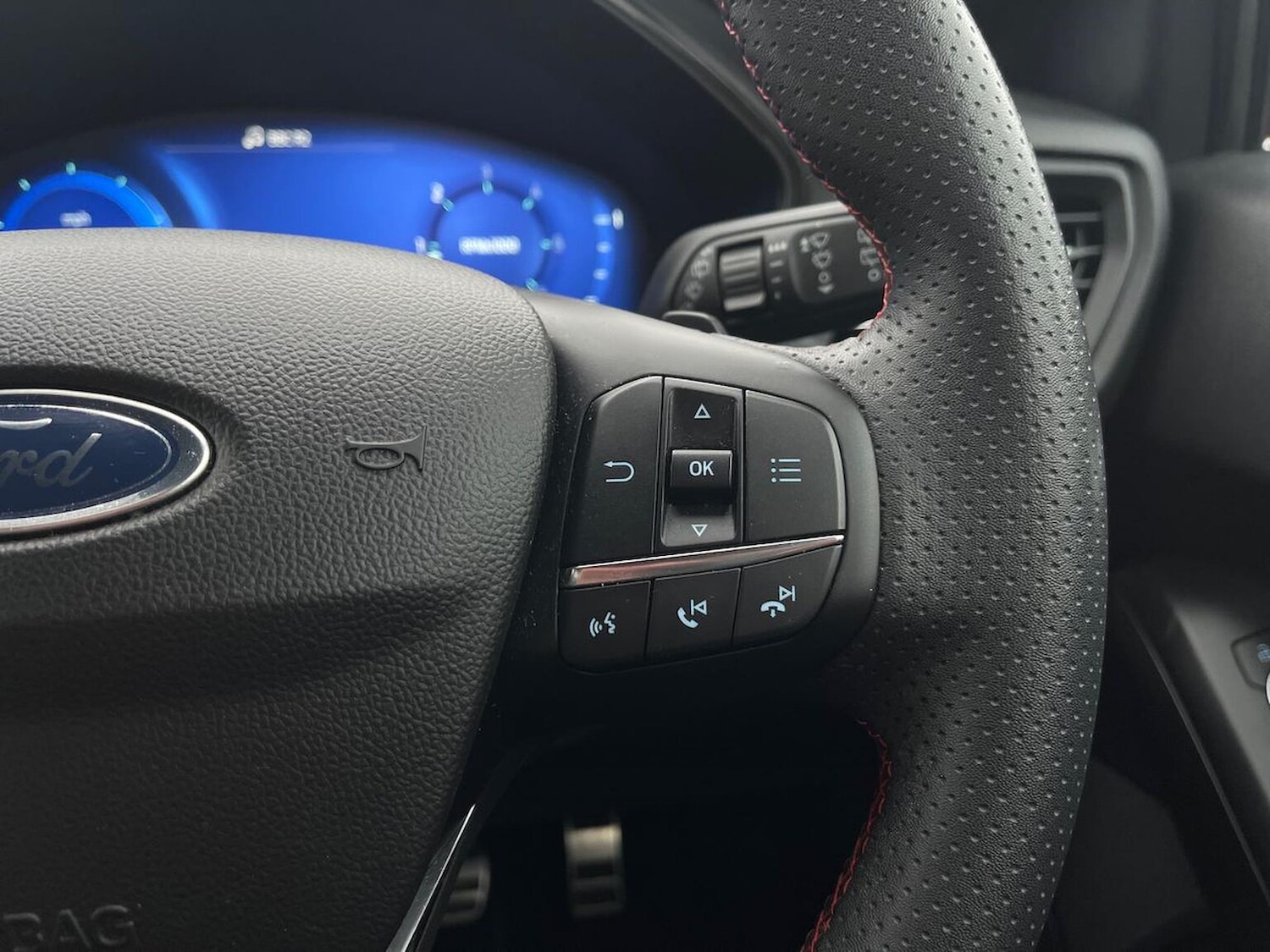 Used Ford Focus 2023 for sale - 76974553: Photo 27