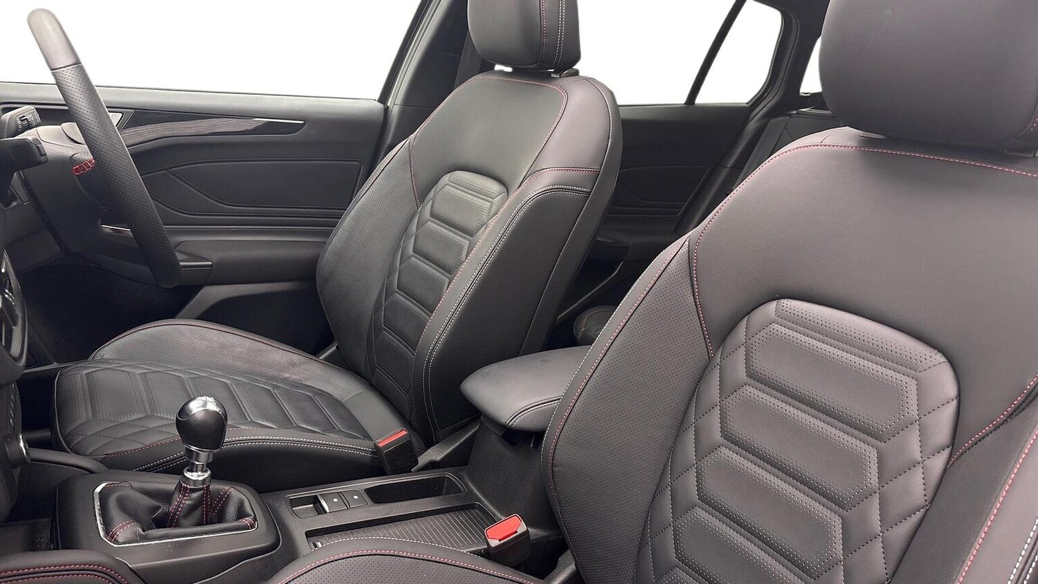 Used Ford Focus 2024 for sale - 76650210: Photo 15