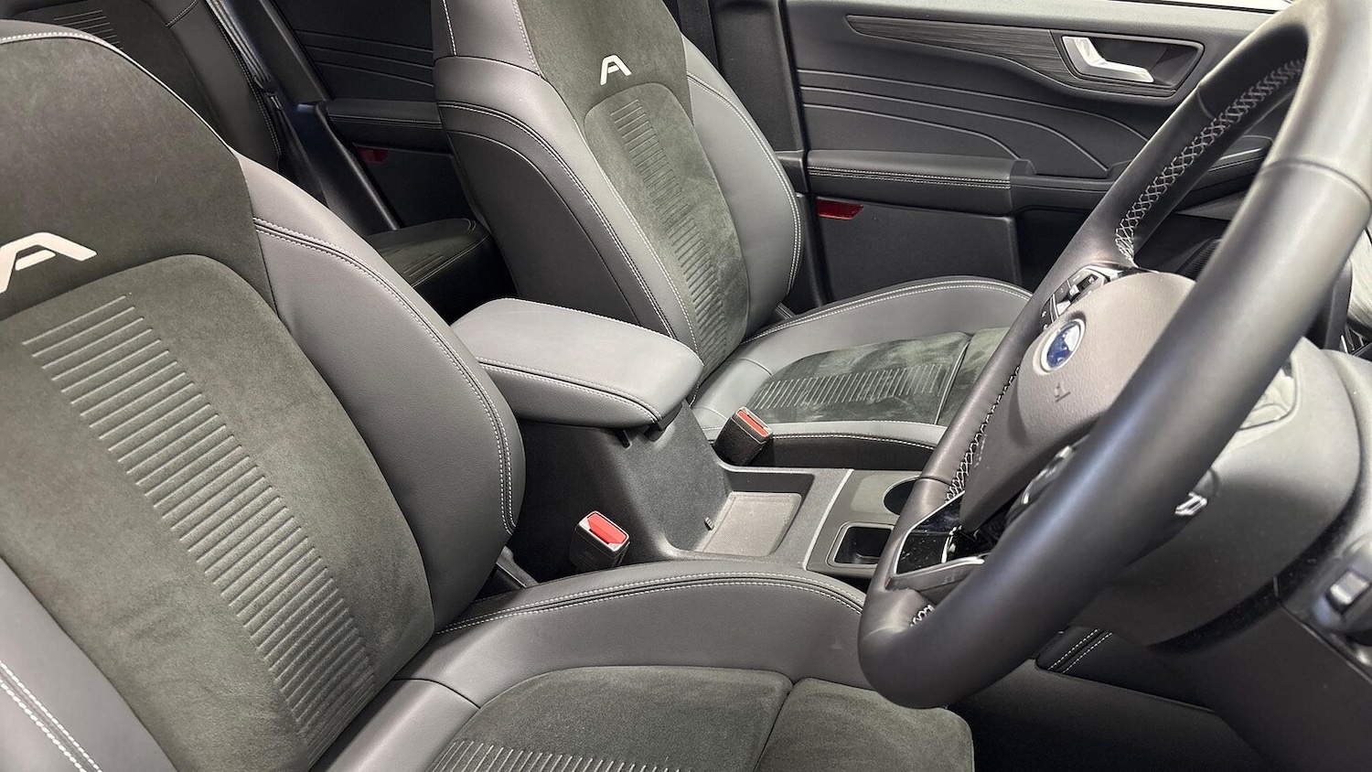 Used Ford Kuga 2025 for sale - 77019468: Photo 16