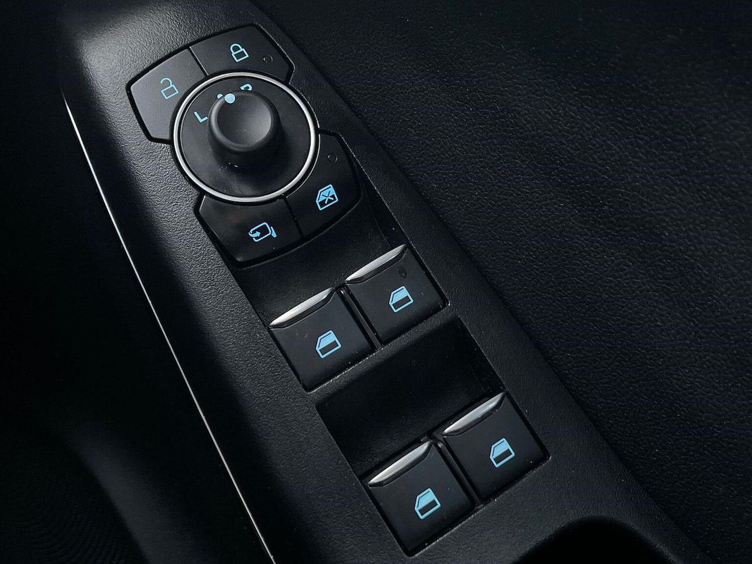 Used Ford Puma 2023 for sale - 76396884: Photo 21