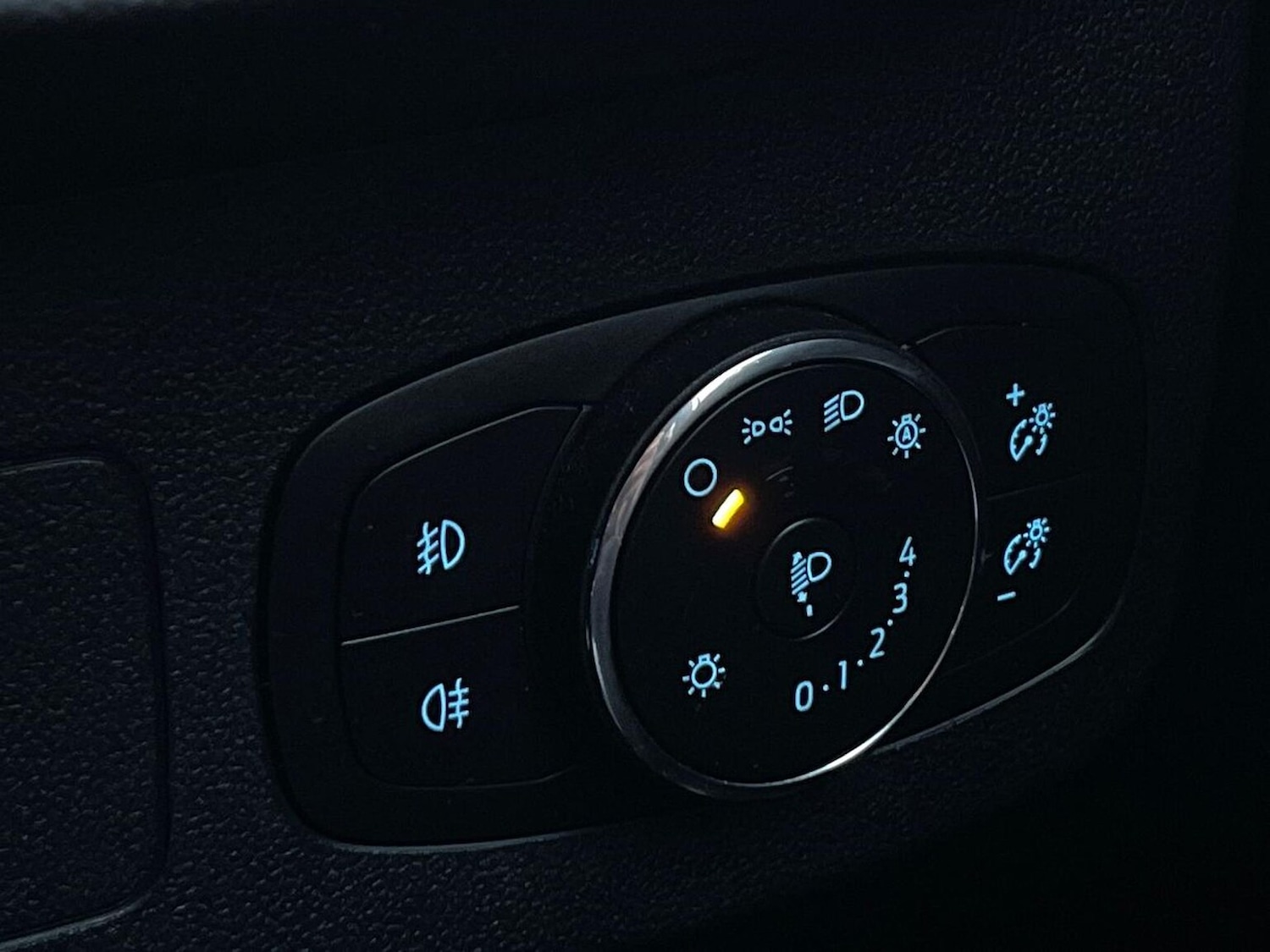 Used Ford Puma 2023 for sale - 76396884: Photo 41