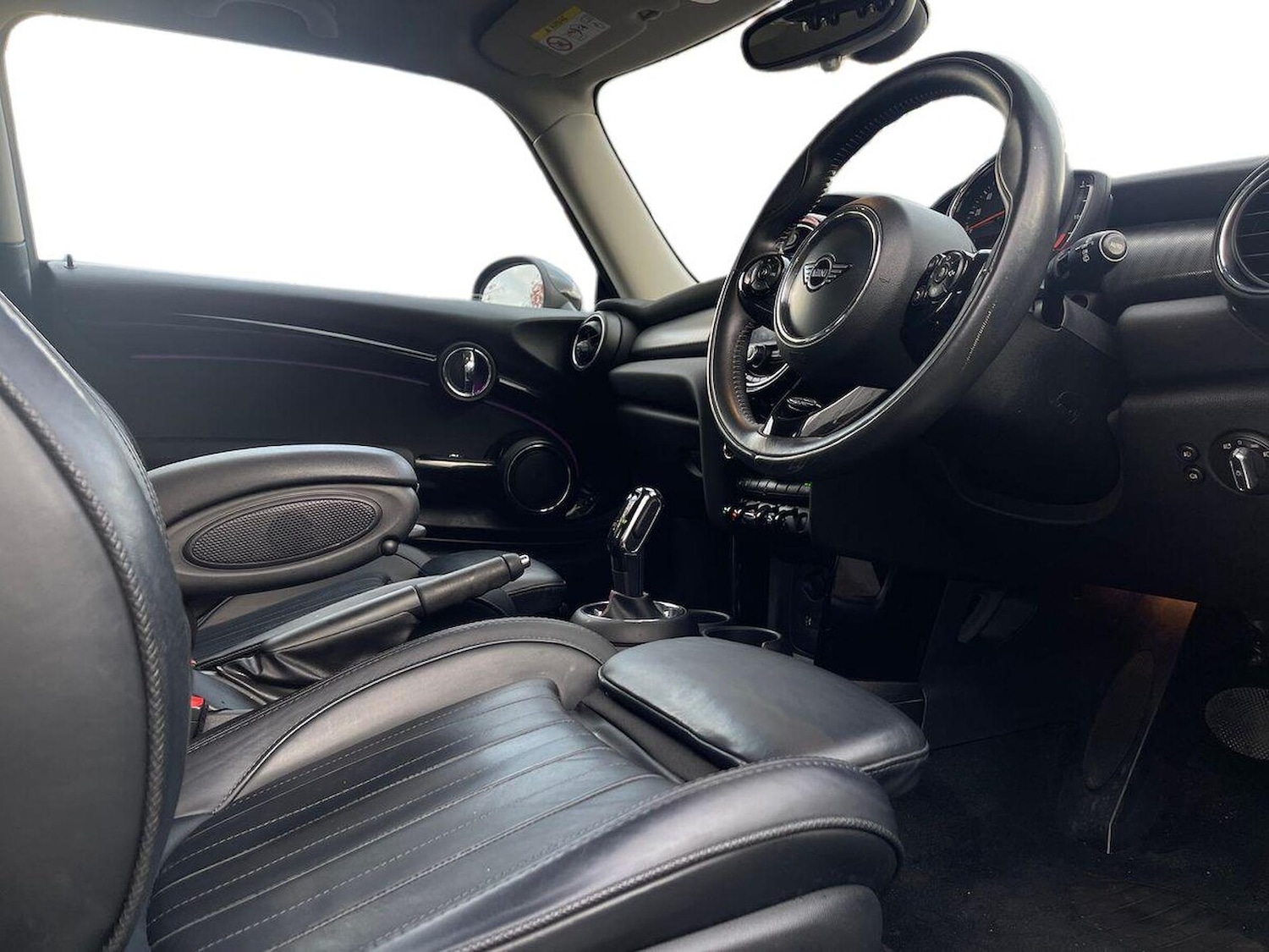 Used MINI Hatch 2018 for sale - 76324526: Photo 15