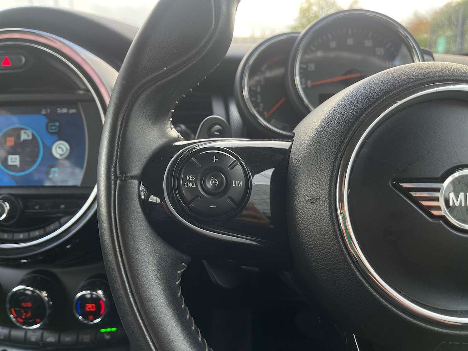 Used MINI Hatch 2018 for sale - 76324526: Photo 26