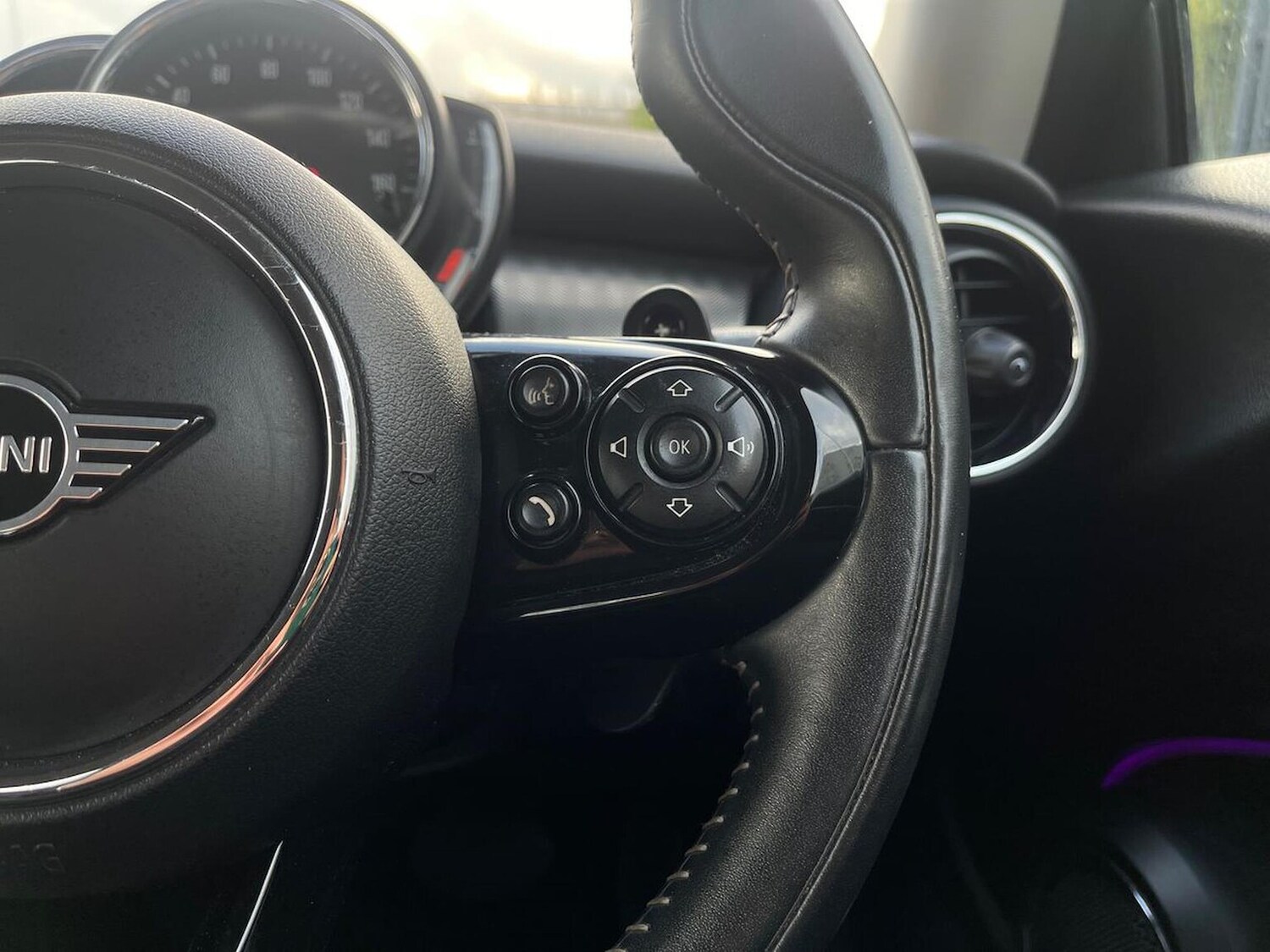 Used MINI Hatch 2018 for sale - 76324526: Photo 27