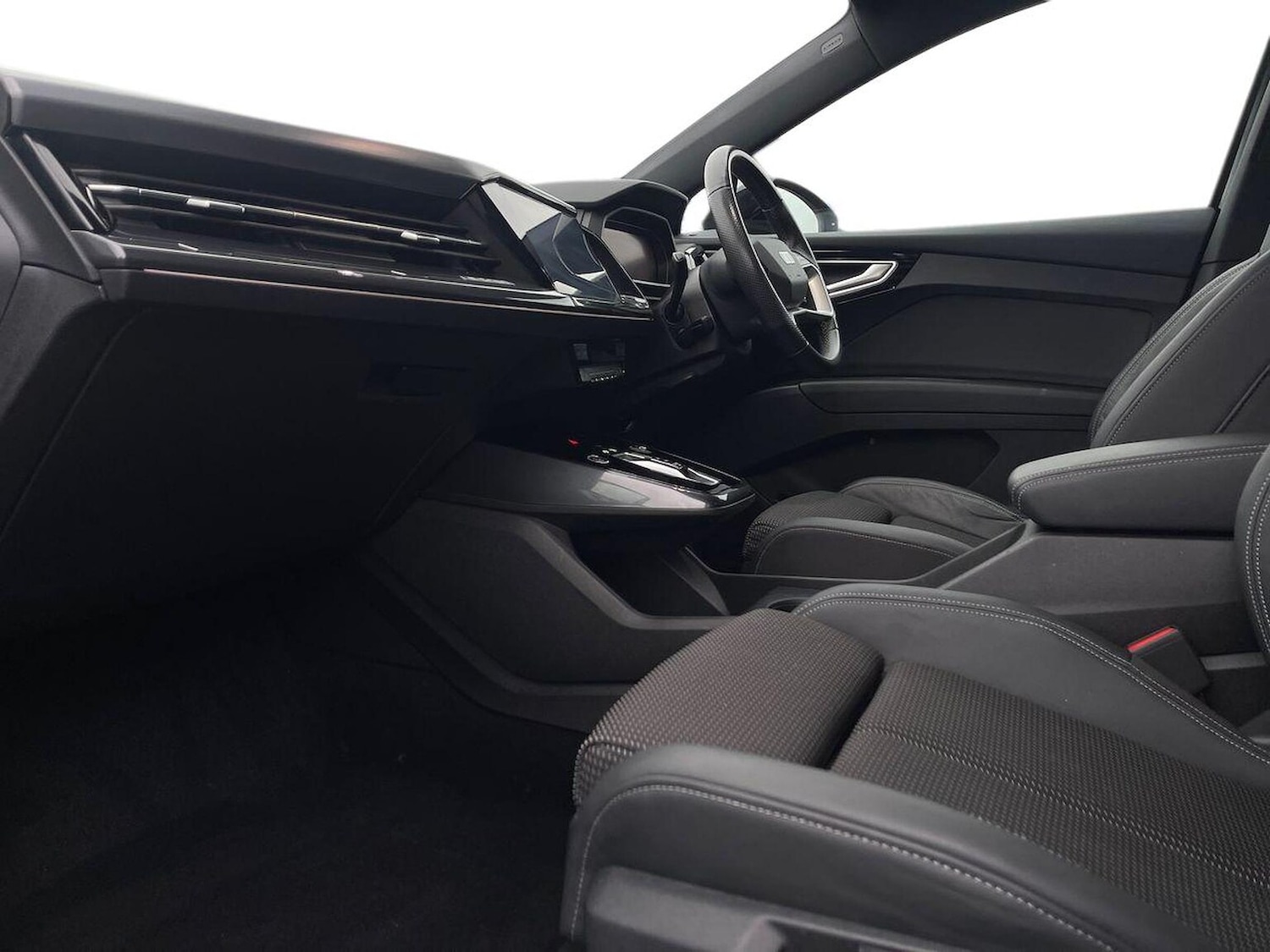 Used Audi Q4 e-tron 2022 for sale - 77034564: Photo 9