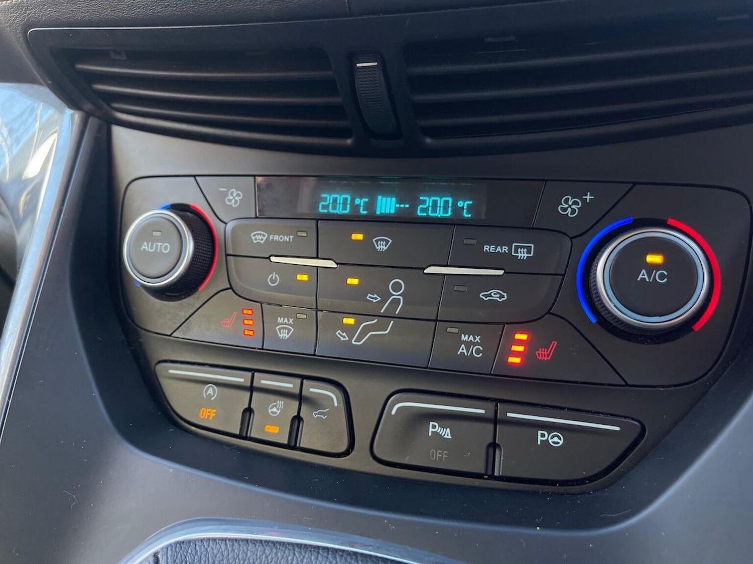 Used Ford Kuga 2017 for sale - 76605580: Photo 25