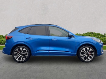 Used Ford Kuga 2024 for sale - 78300550: Photo