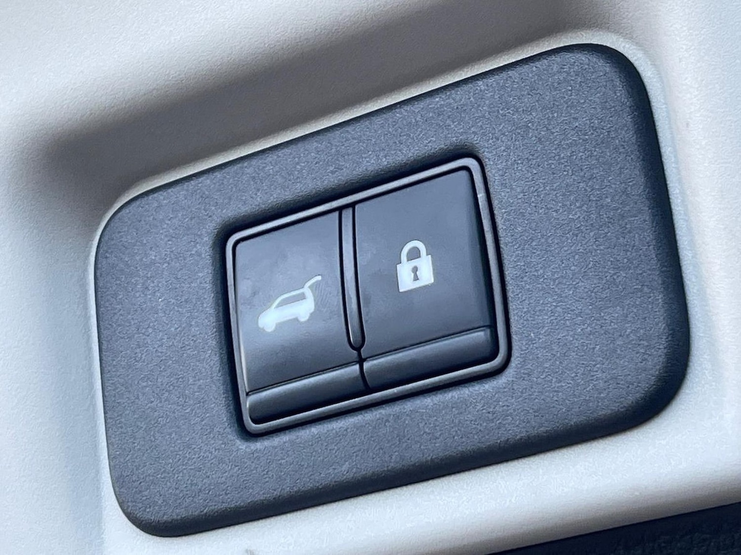 Used Nissan ARIYA 2022 for sale - 77629309: Photo 39