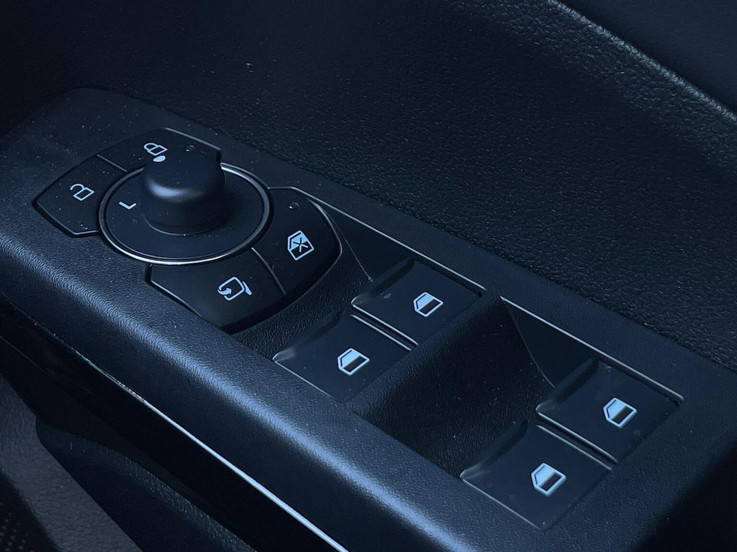 Used Ford Puma 2025 for sale - 78194341: Photo 23