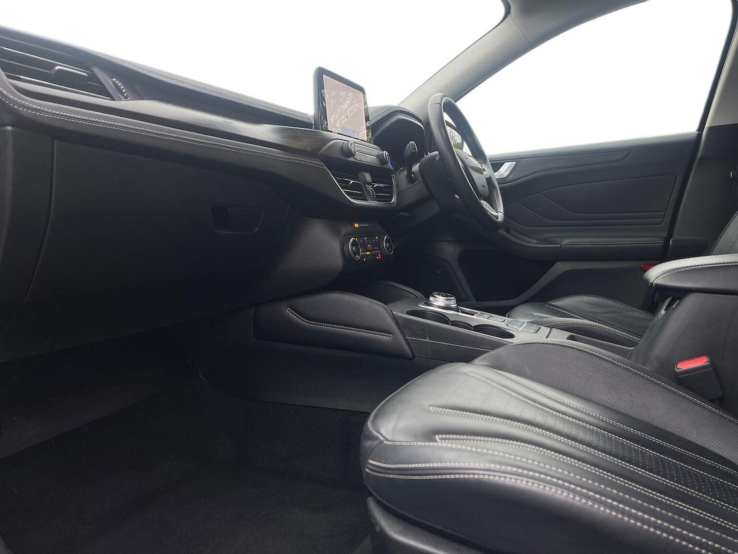 Used Ford Focus 2021 for sale - 77012366: Photo 9