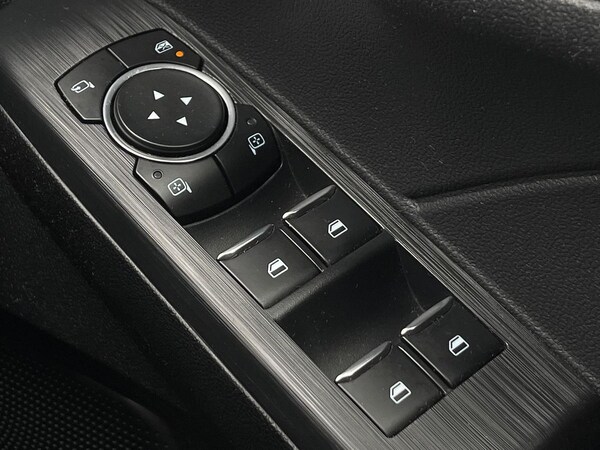 Used Ford Kuga 2024 for sale - 75621372: Photo 21