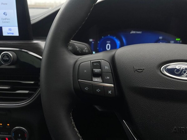 Used Ford Kuga 2024 for sale - 75621372: Photo 26