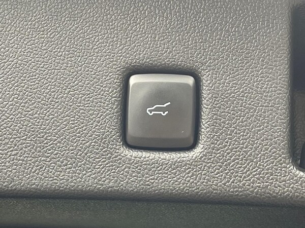 Used Ford Kuga 2024 for sale - 75621372: Photo 41