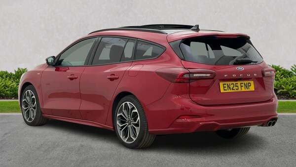 Used Ford Focus 2025 for sale - 76281161: Photo 2