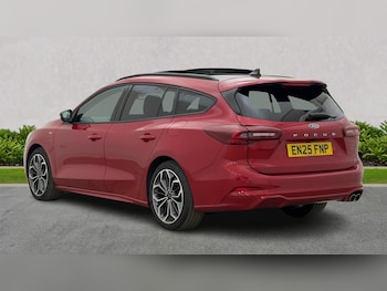 Used Ford Focus 2025 for sale - 76281161: Photo 2