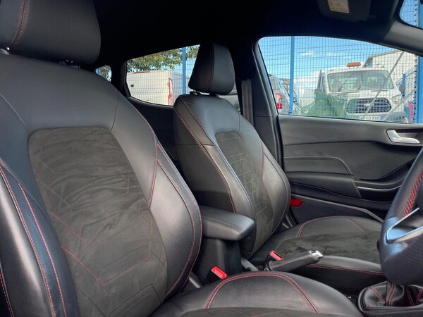 Used Ford Fiesta 2023 for sale - 76187067: Photo 32