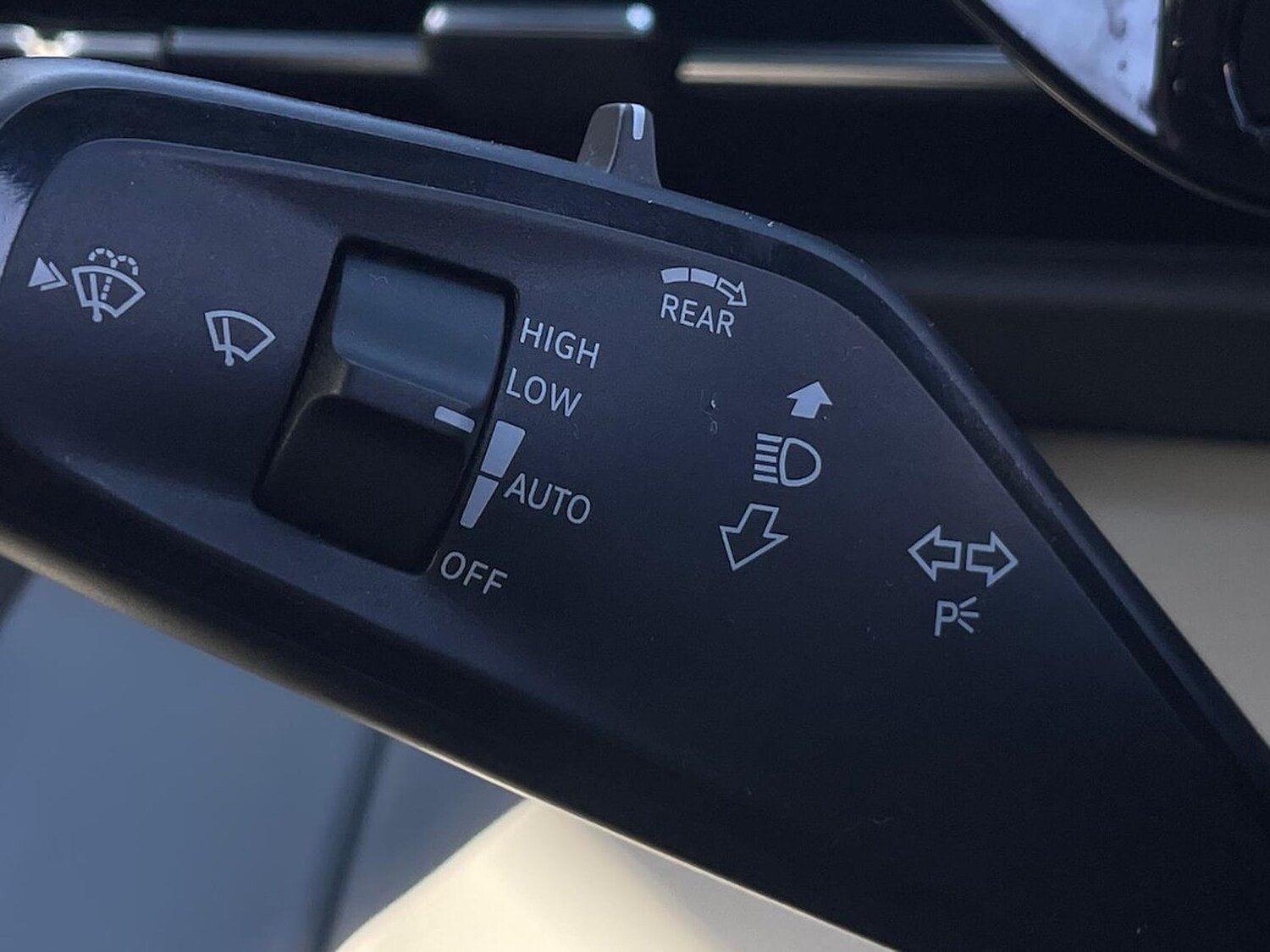 Used Ford Explorer 2024 for sale - 78194308: Photo 30