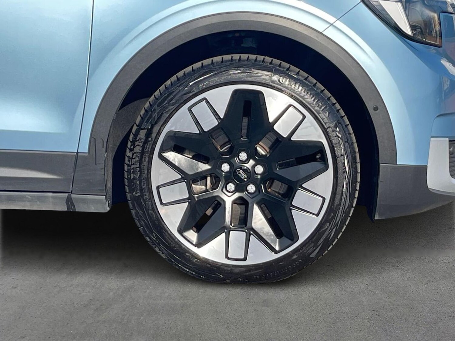 Used Ford Explorer 2024 for sale - 78194308: Photo 8