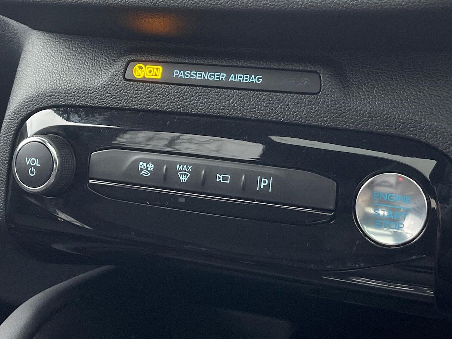 Used Ford Kuga 2025 for sale - 78026119: Photo 25