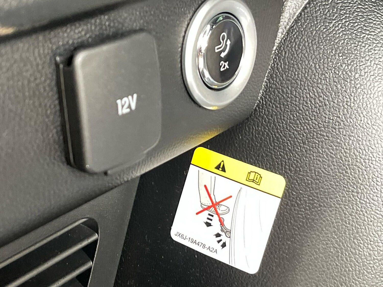 Used Ford Kuga 2025 for sale - 78026119: Photo 40