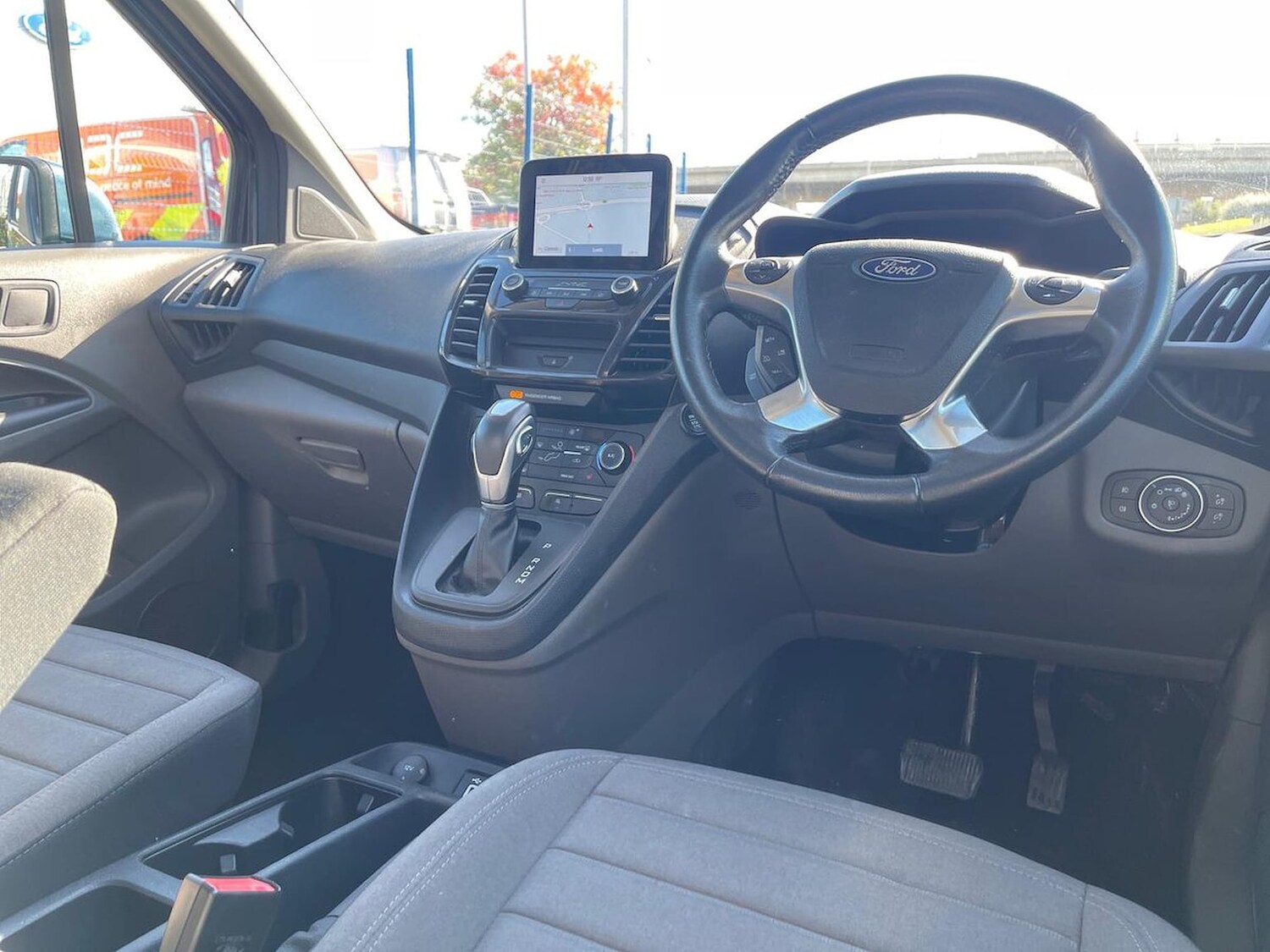 Used Ford Grand Tourneo Connect 2020 for sale - 76541863: Photo 13