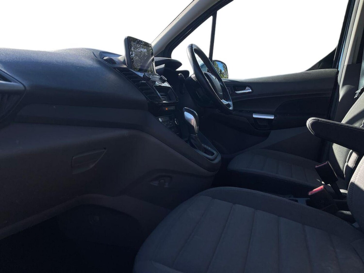 Used Ford Grand Tourneo Connect 2020 for sale - 76541863: Photo 7