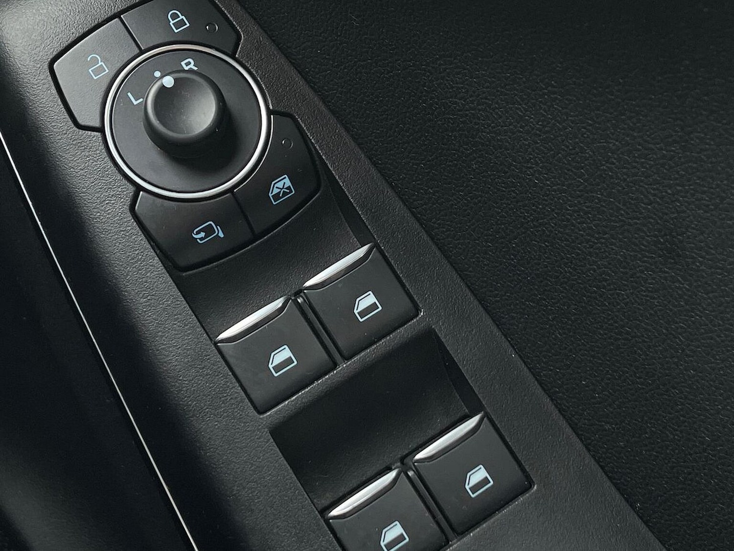 Used Ford Puma 2023 for sale - 77056673: Photo 23