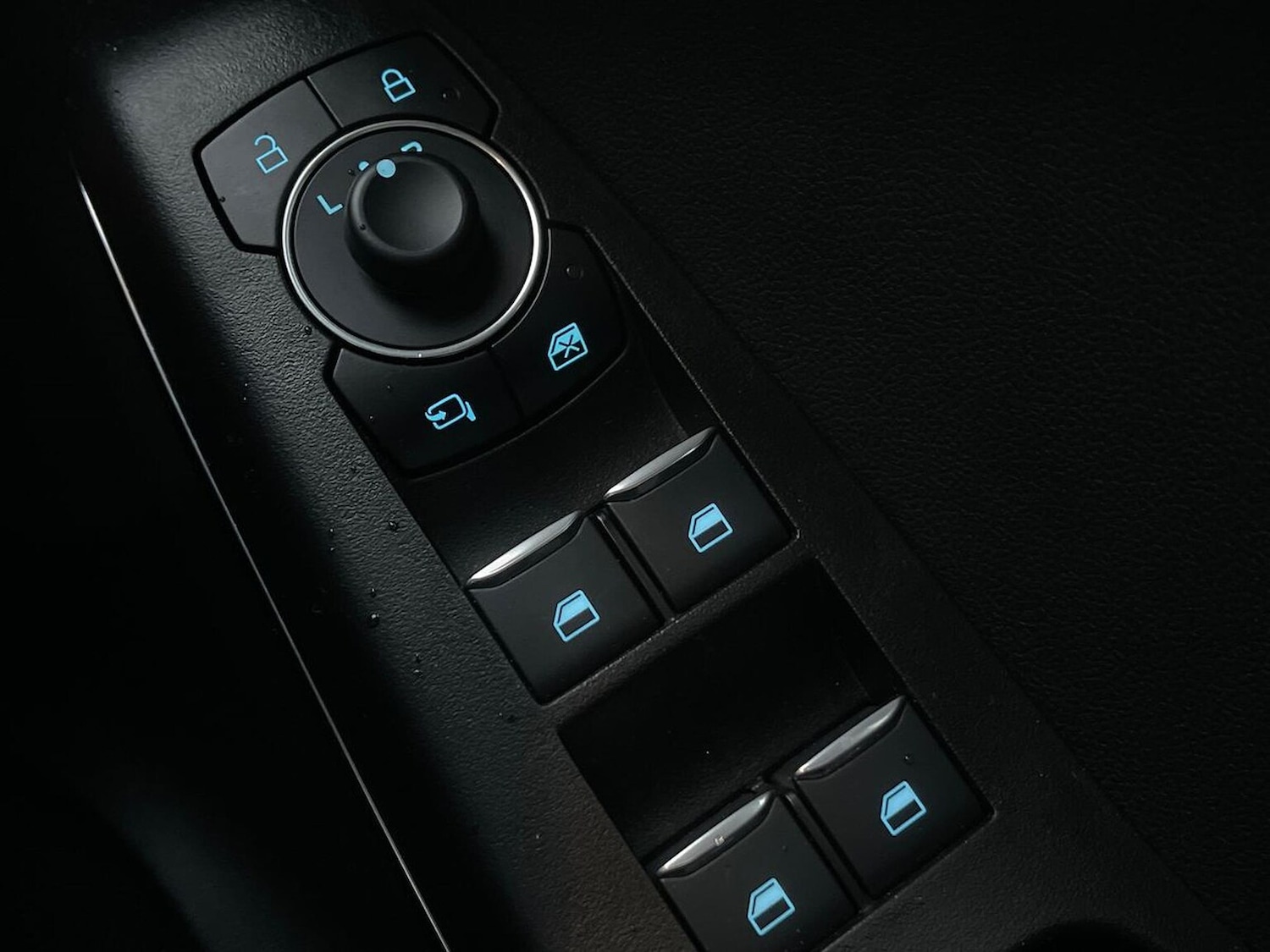 Used Ford Puma 2023 for sale - 76396878: Photo 21