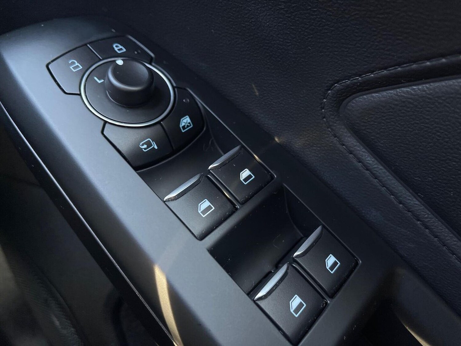 Used Ford Focus 2023 for sale - 76682625: Photo 21