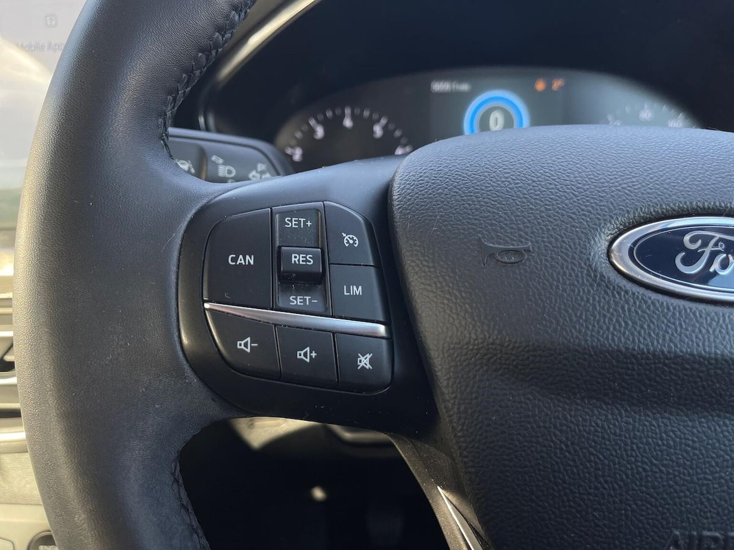 Used Ford Focus 2023 for sale - 76682625: Photo 26