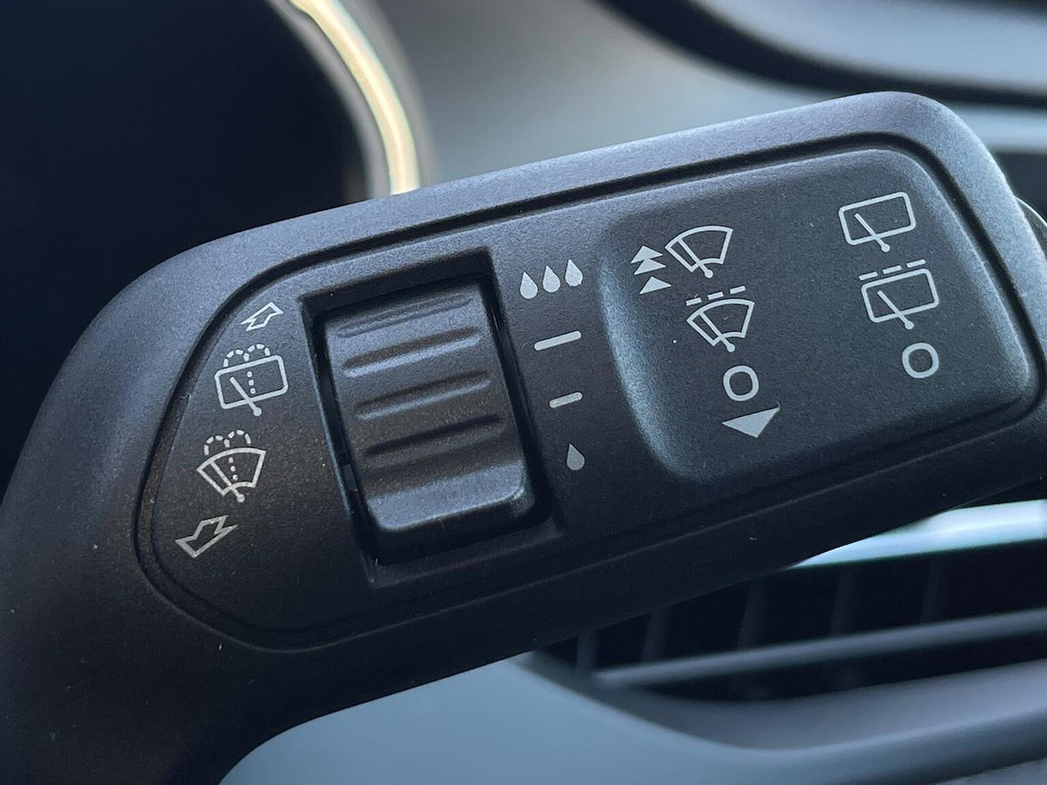 Used Ford Focus 2023 for sale - 76682625: Photo 29