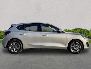 Used Ford Focus 2023 for sale - 76682625: Photo