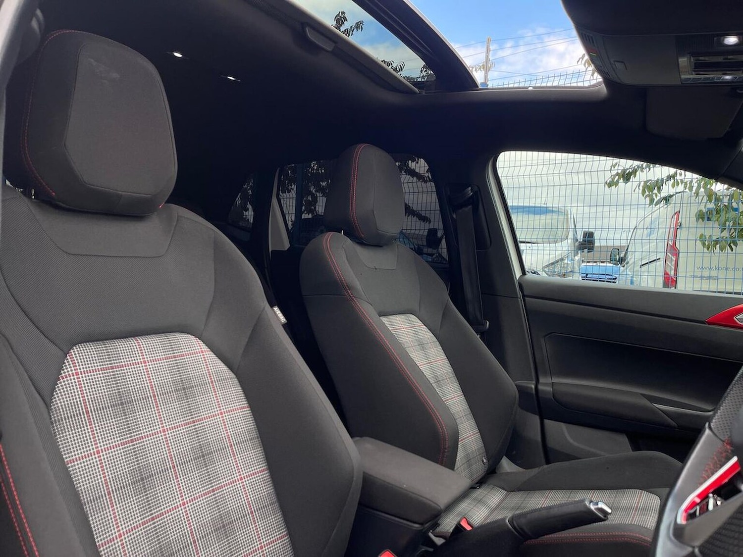 Used Volkswagen Polo 2024 for sale - 76082486: Photo 41