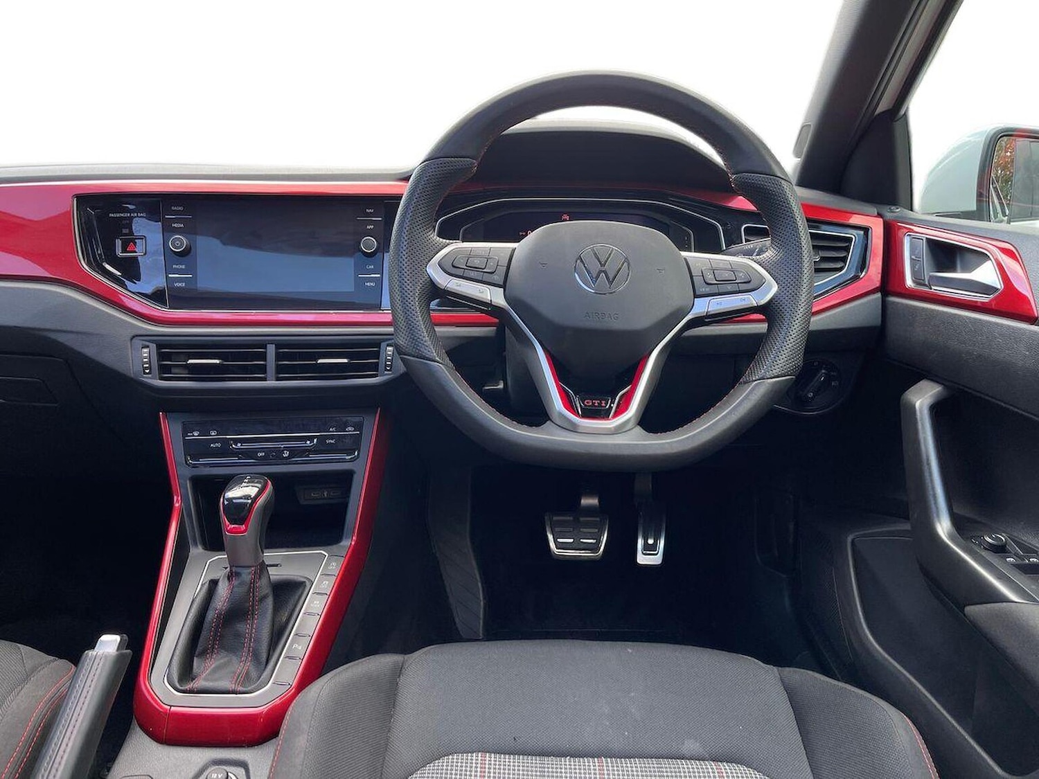 Used Volkswagen Polo 2024 for sale - 76082486: Photo 9