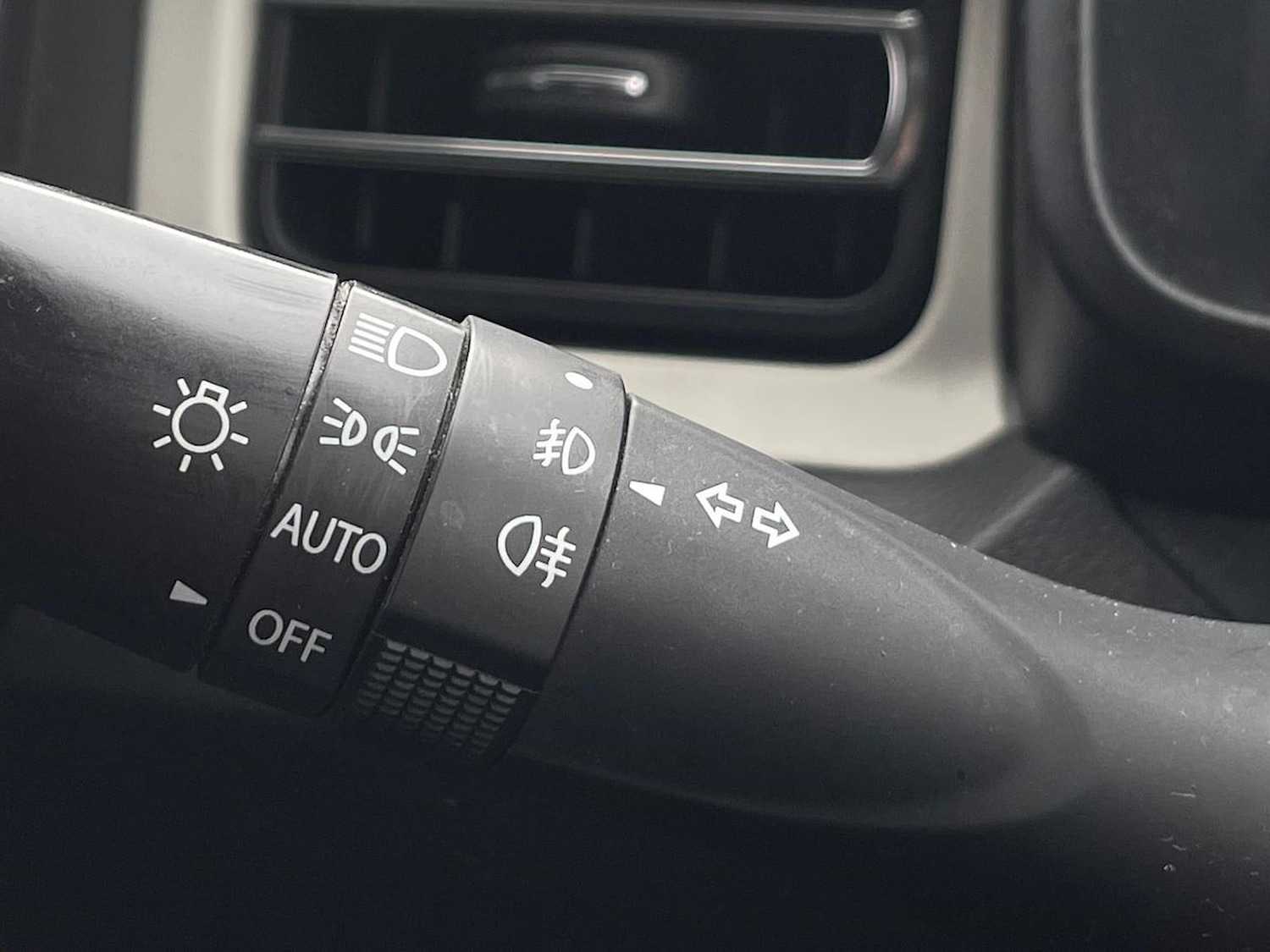 Used Suzuki Ignis 2022 for sale - 76335117: Photo 28