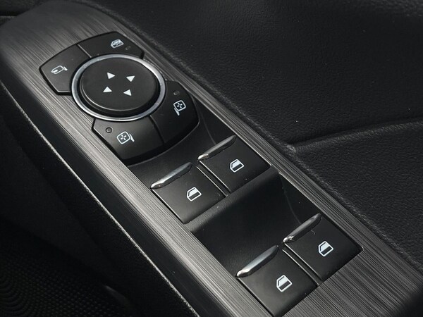 Used Ford Kuga 2022 for sale - 76273515: Photo 21