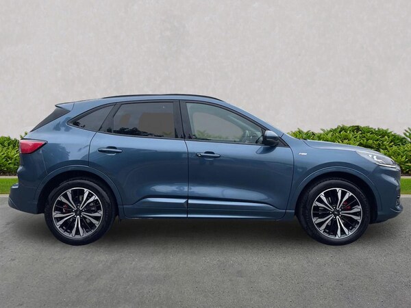 Used Ford Kuga 2022 for sale - 76310131: Photo 3